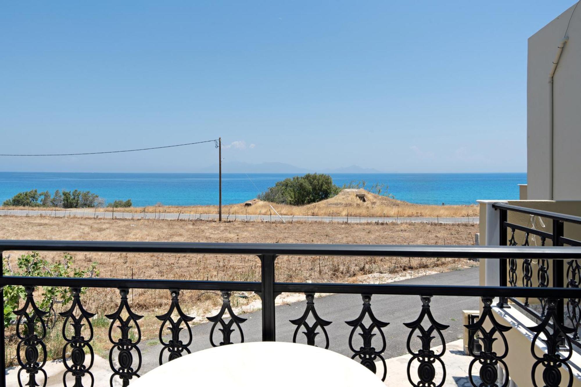 Athina Seaside Apartamento Kardamena  Exterior foto